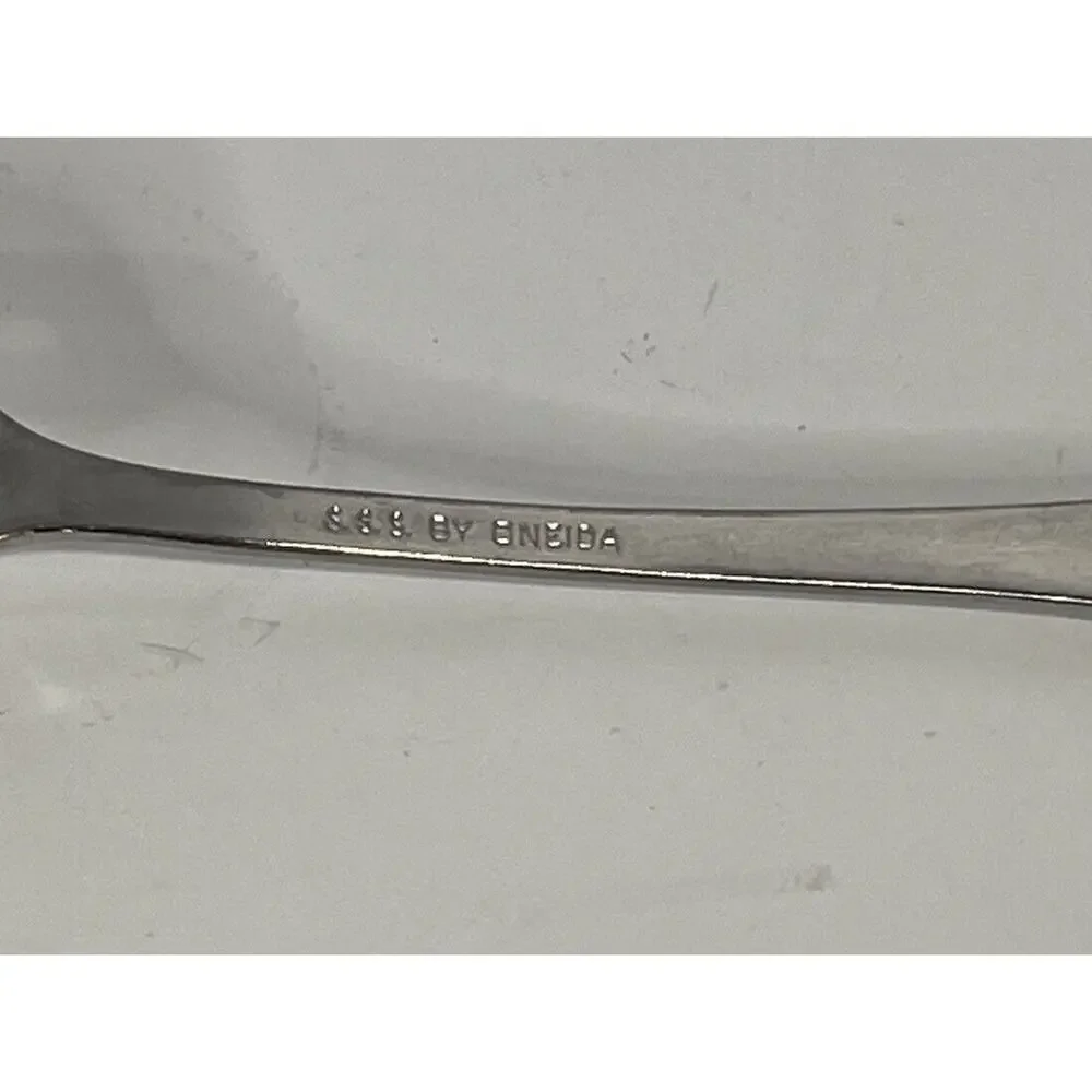 Oneida INDEPENDENCE Stainless Deluxe USA Satin Silverware CHOICE Tablespoon